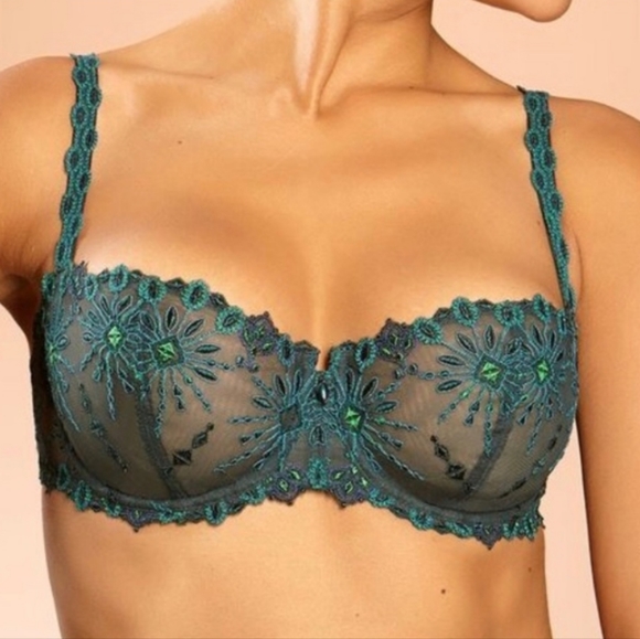 Chantelle Intimates & Sleepwear Chantelle Vendom Demi Bra 32ddd